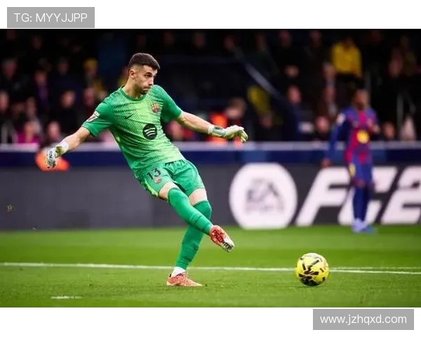 足球顶级球星近期表现稳健，状态持续提升